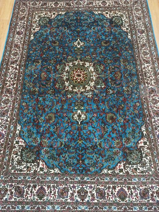 7' x 5' Hand knotted silk on silk luxury carpet from Kashmir - Classic Shiraz 4 (with GI certification)