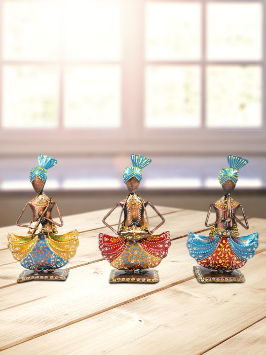 Hand made Table decor of three Rajasthani village musicians